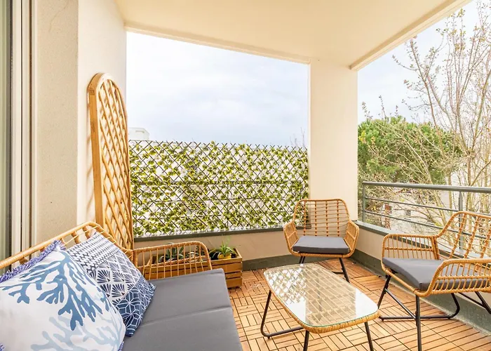 דירה Of 75 M2 With Terrace In *