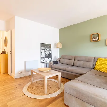 Appartamento Of 75 M2 With Terrace In *